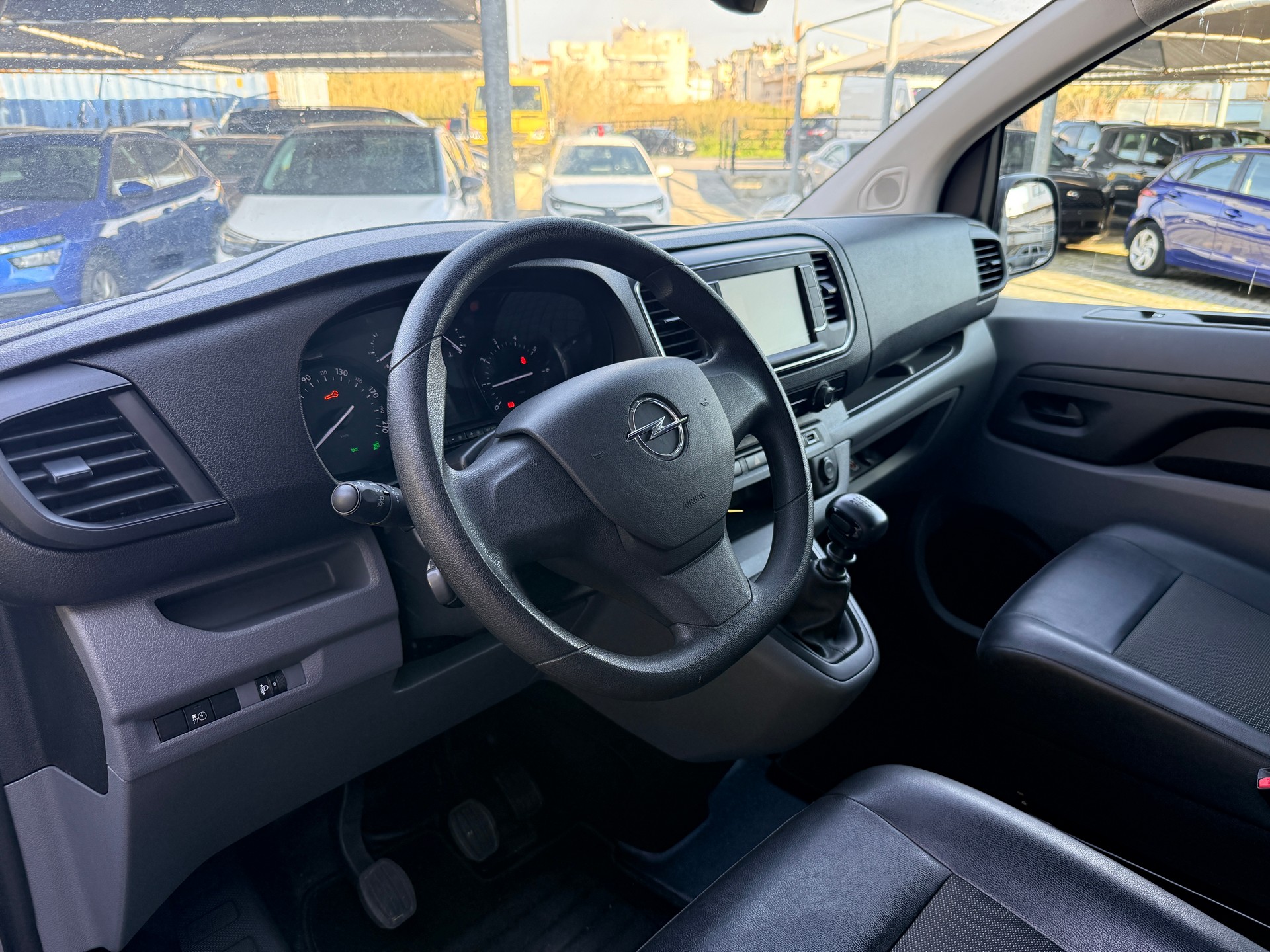 Opel Vivaro 2022 ( χωρίς ΦΠΑ )