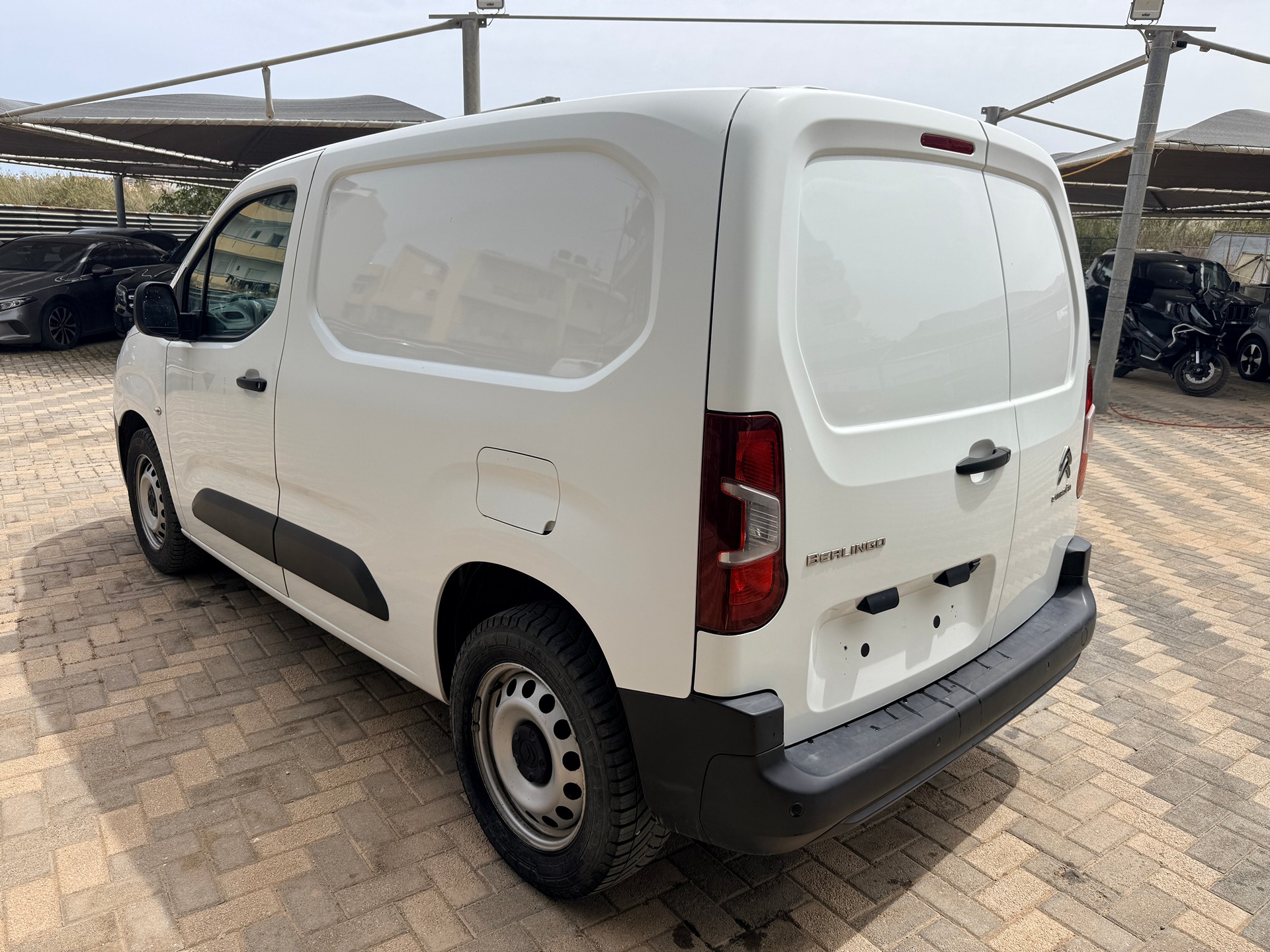 Κλούβα Citroen 2021 Berlingo (χωρίς ΦΠΑ)