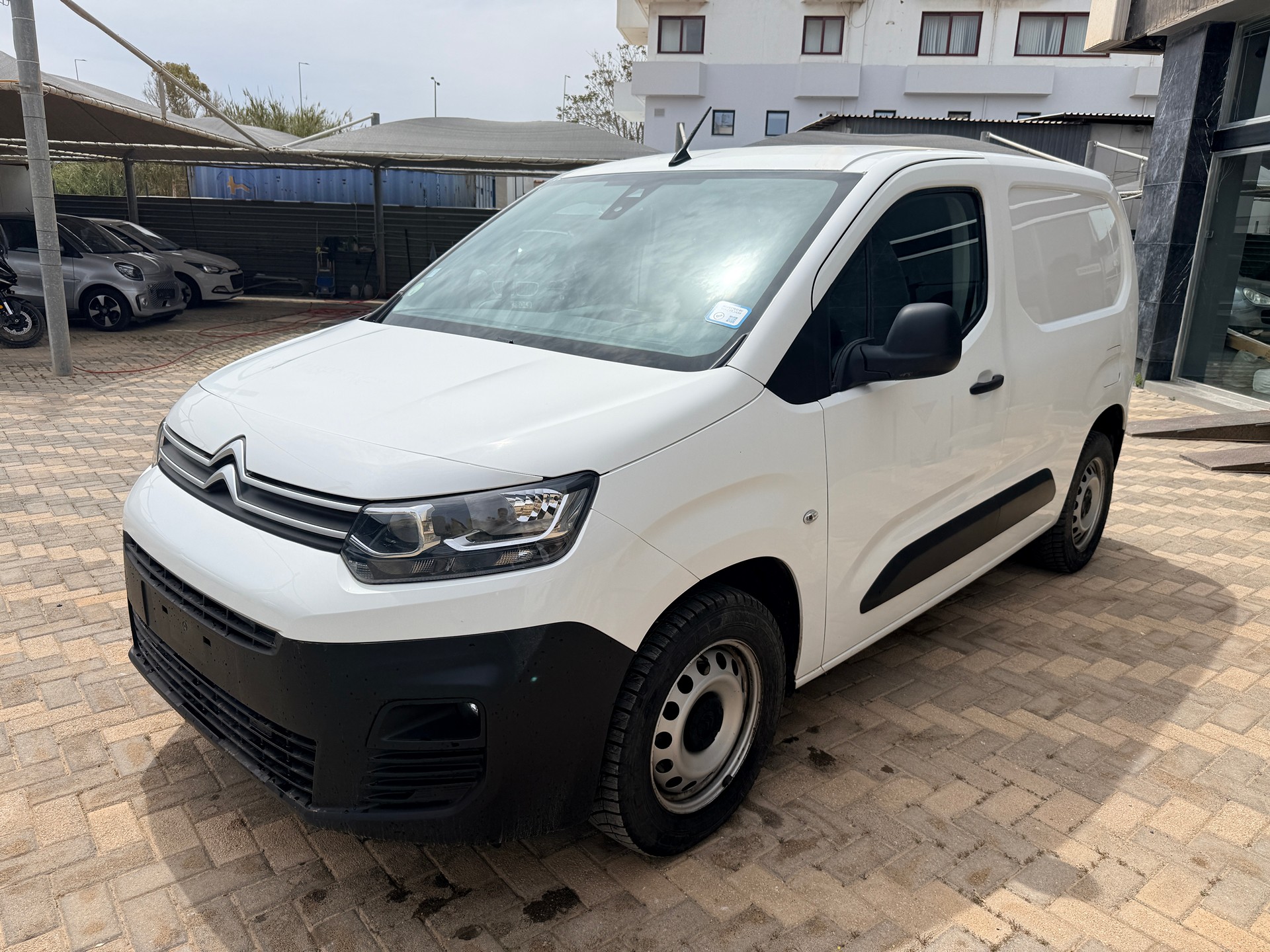 Κλούβα Citroen 2021 Berlingo (χωρίς ΦΠΑ)