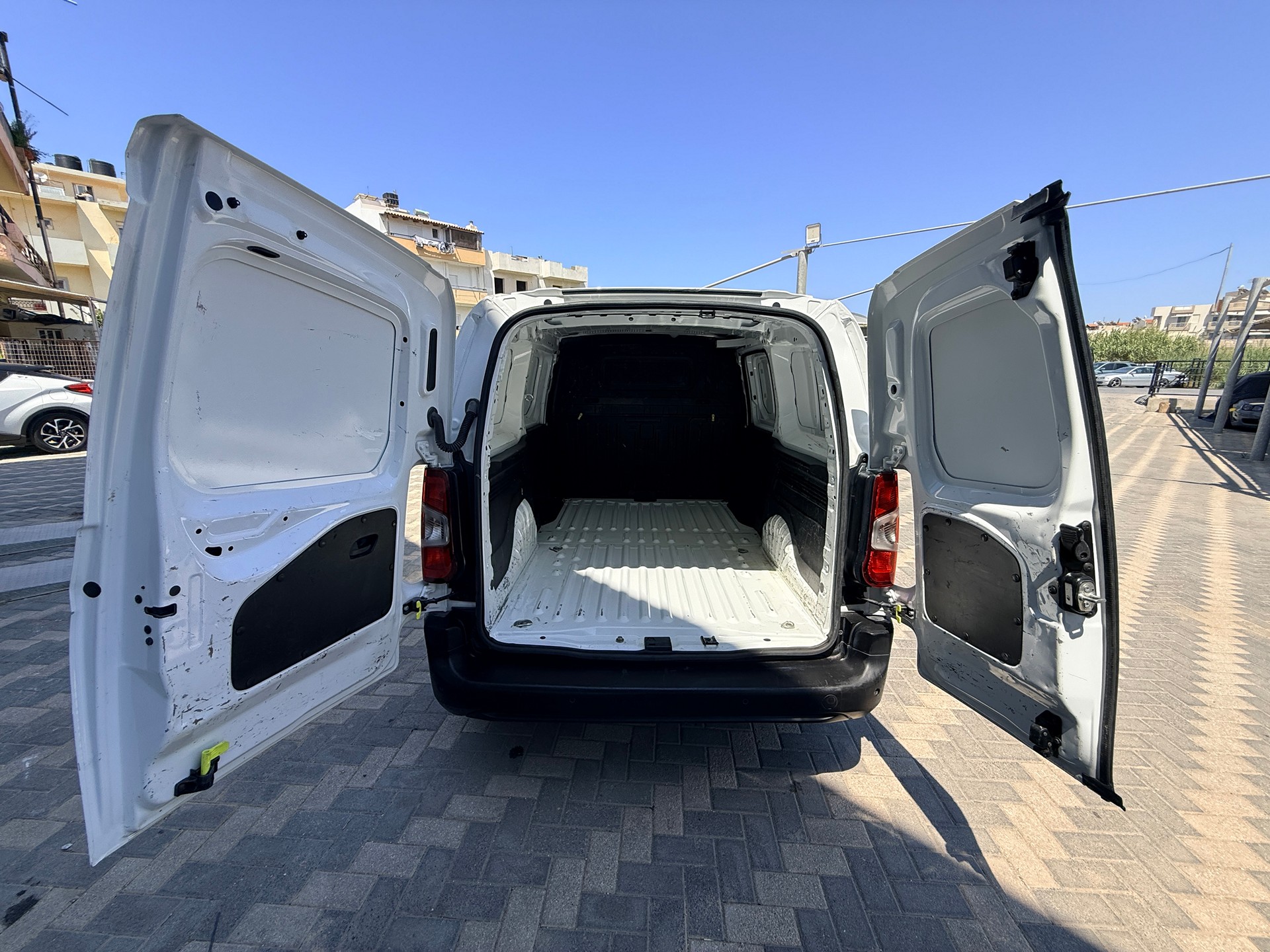 Κλούβα Citroen 2021 Berlingo XL ,3 θέσεις, χωρις ΦΠΑ