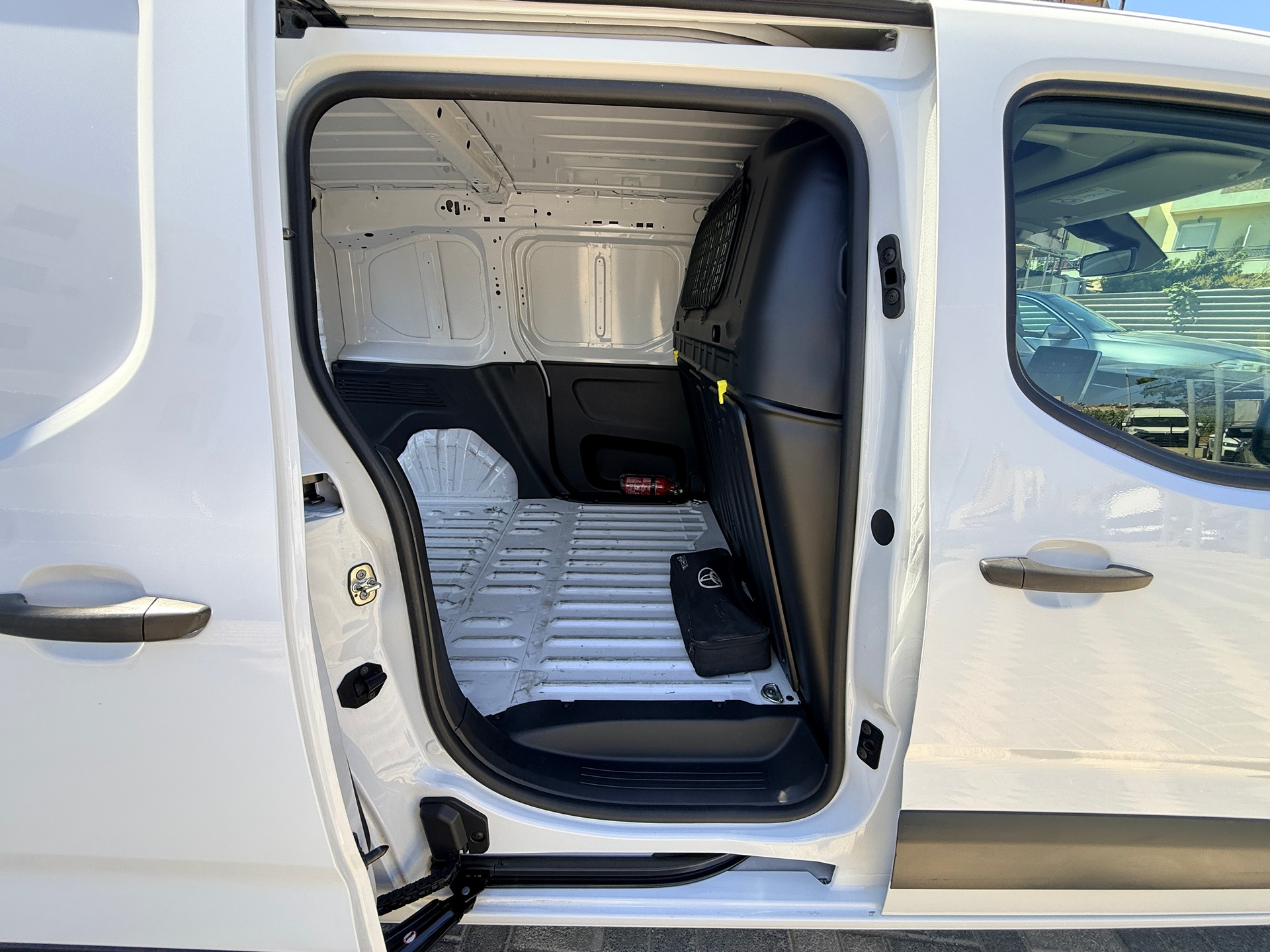 Κλούβα Toyota 2023 PROACE CITY , 3 θέσεις CarPoint χωρίς ΦΠΑ