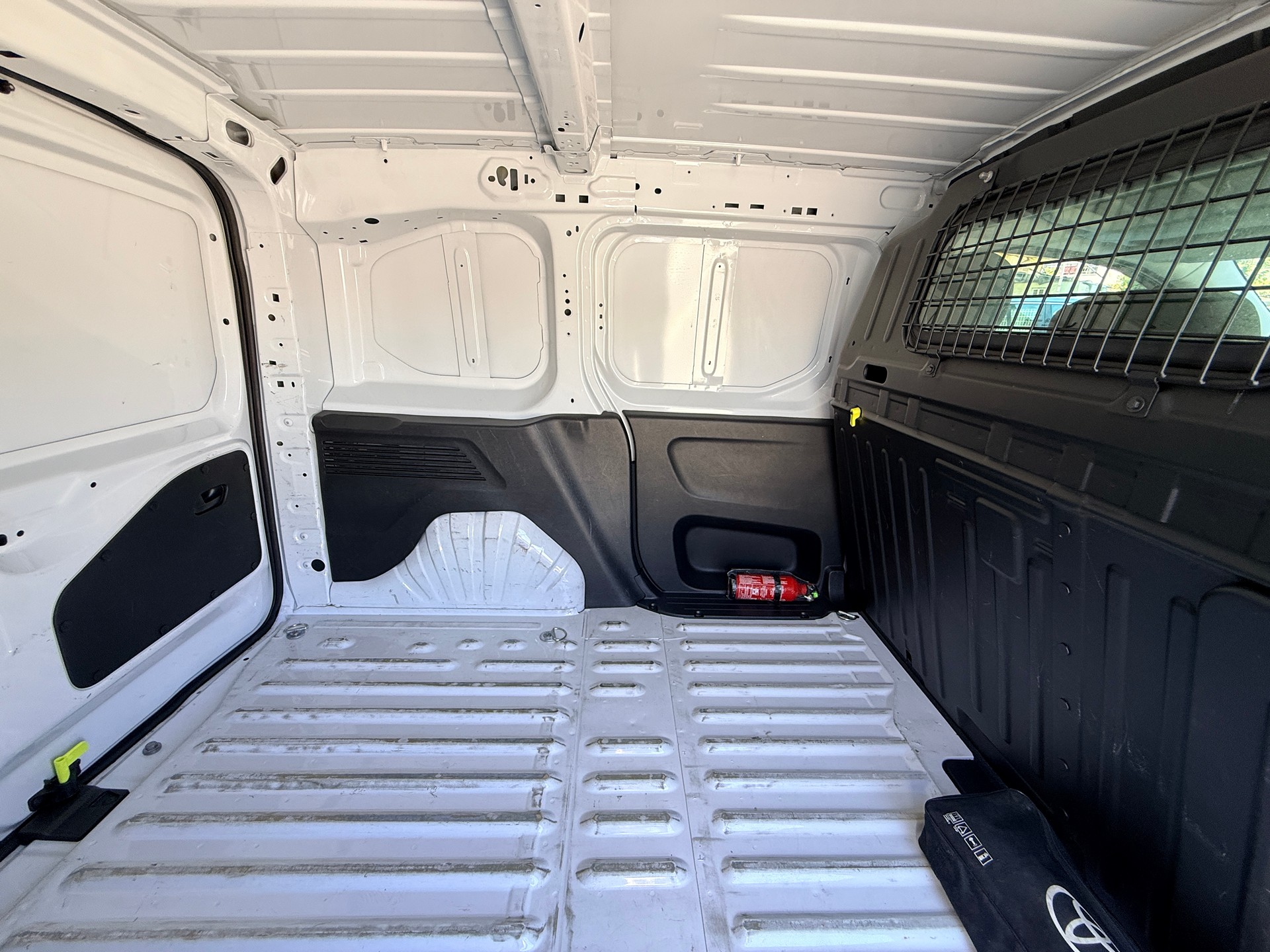 Κλούβα Toyota 2023 PROACE CITY , 3 θέσεις CarPoint χωρίς ΦΠΑ