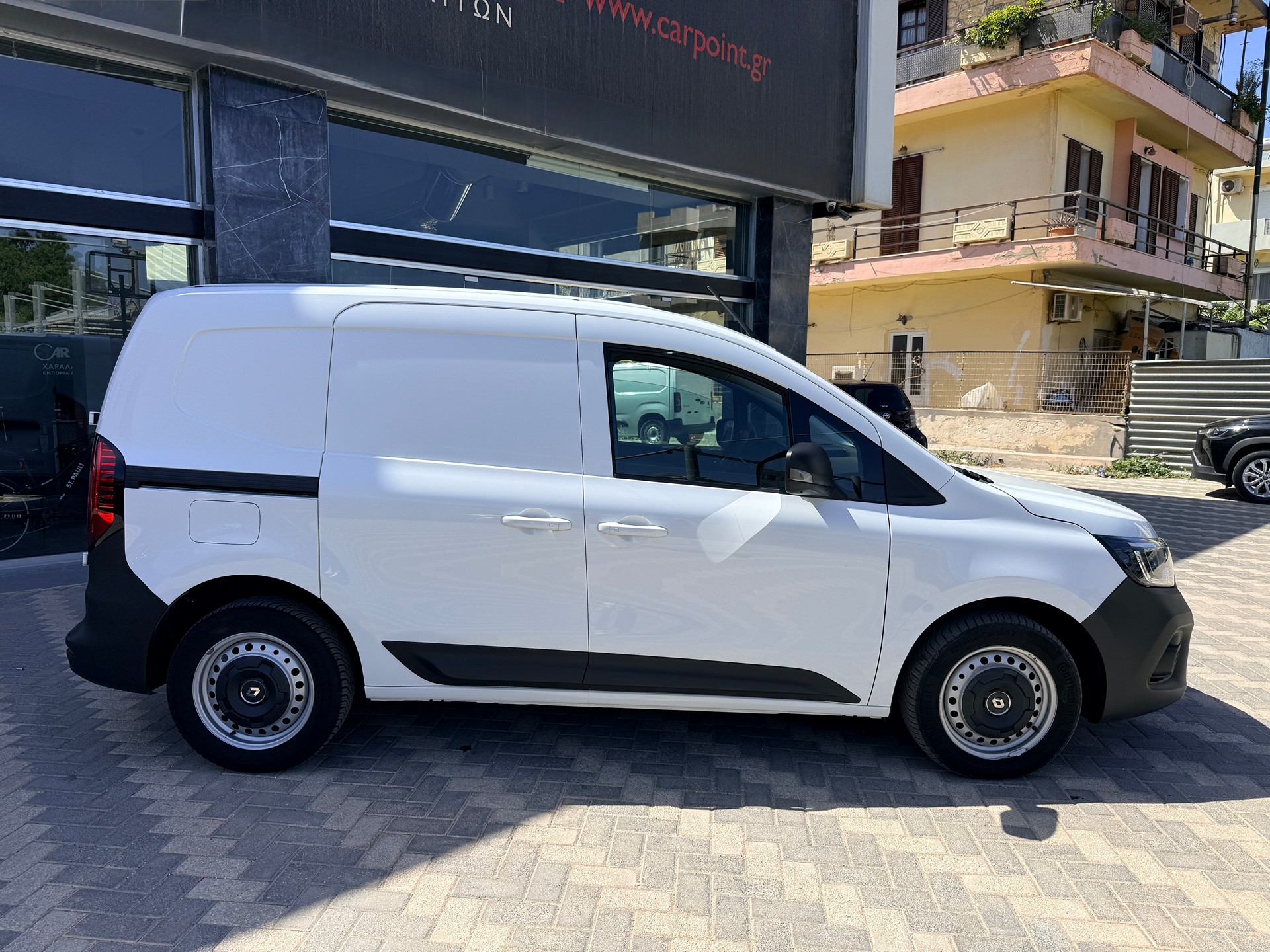 Κλούβα Renault 2023 Kangoo 3 θέσεις χωρίς ΦΠΑ